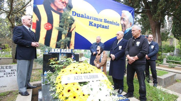 Fenerbahçe Serkan Acarı kabri başında andı