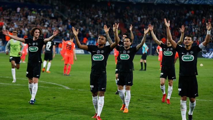 PSG yine Fransayla yetindi