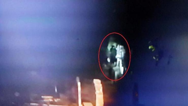 Polis 4 gecedir mezarlıkta ağlayan kızı arıyor