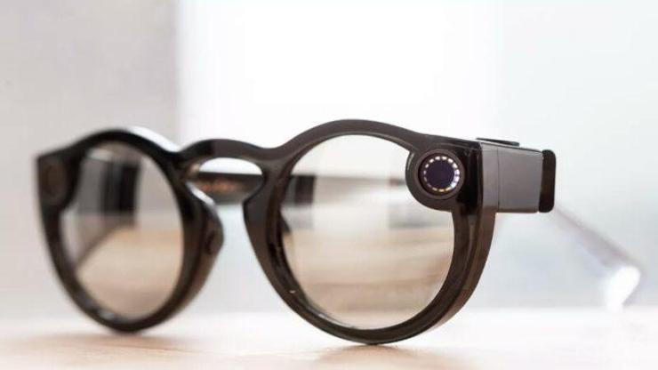 Spectacles yenilendi