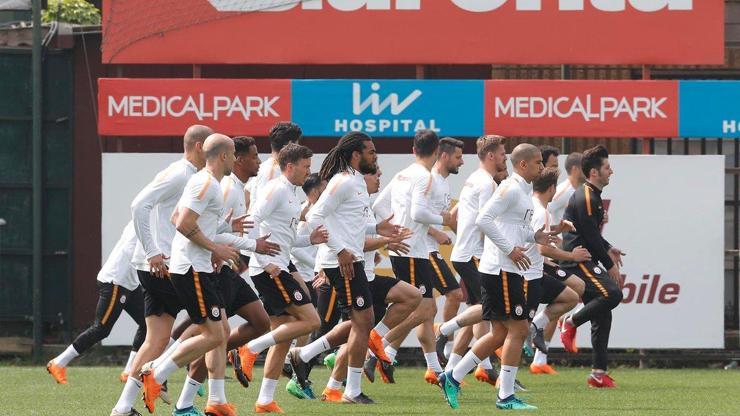 Galatasaray, Akhisar deplasmanına hazırlanıyor