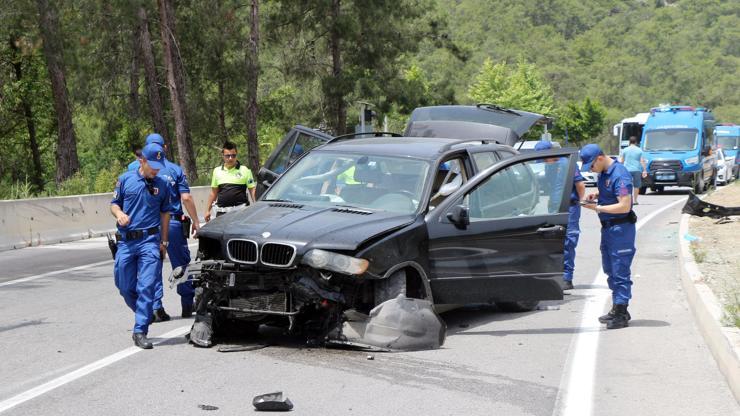 Kemerde trafik kazası: 2 yaralı