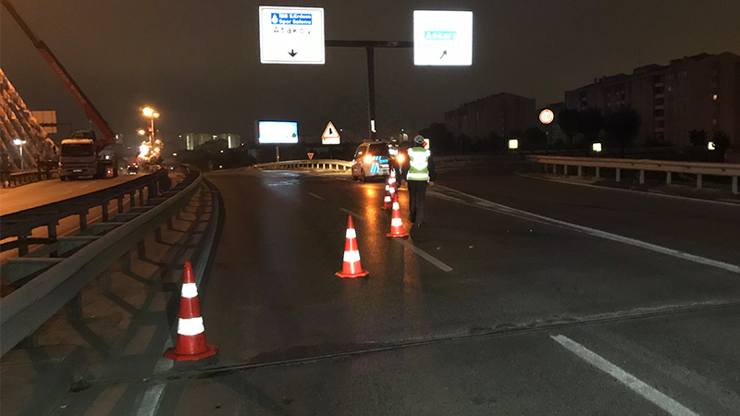 İstanbulda bazı yollar trafiğe kapatıldı