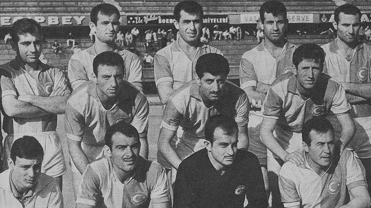 Rakip maça çıkmayına hükmen şampiyon oldu