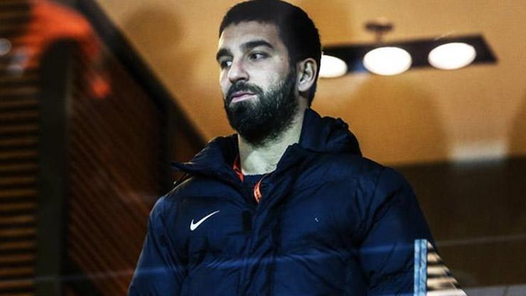 Arda Turanın bacağına atel takıldı