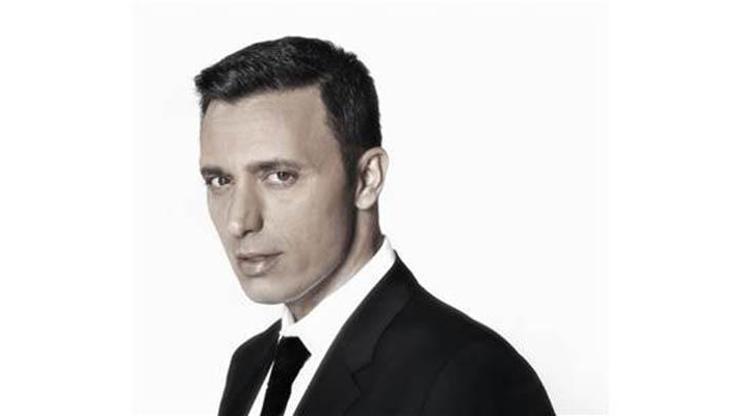 Mustafa Sandal Paris Hiltonla bir araya gelecek