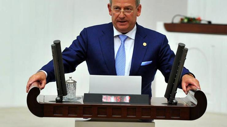 Gülün adaylığına karşı çıktığım için tasfiye edildim