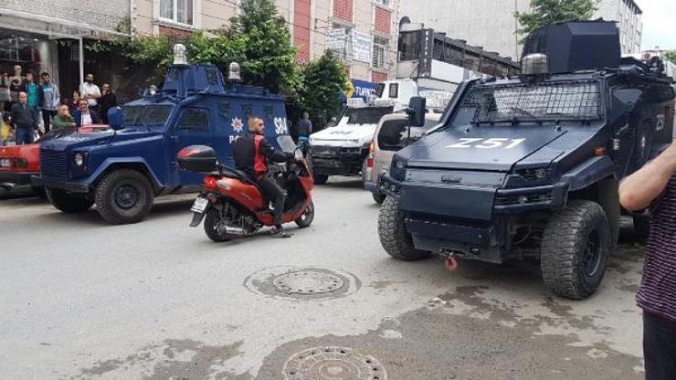 Pazarda tezgah yeri kavgası: Yaralılar var