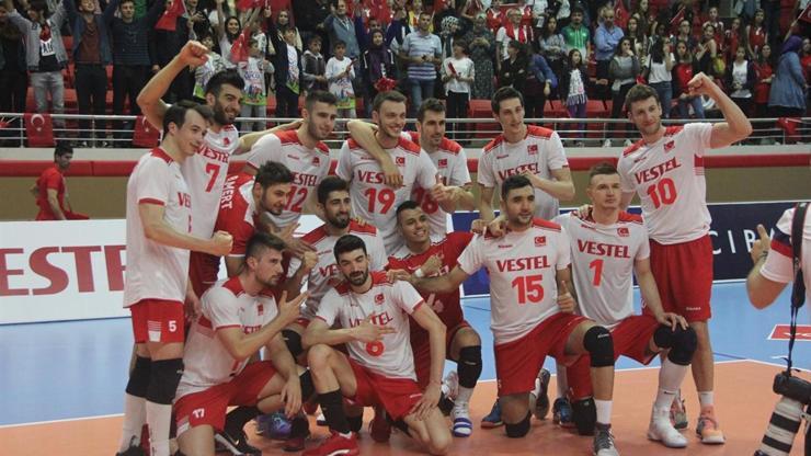 Milli Takım Slovenyaya set vermedi