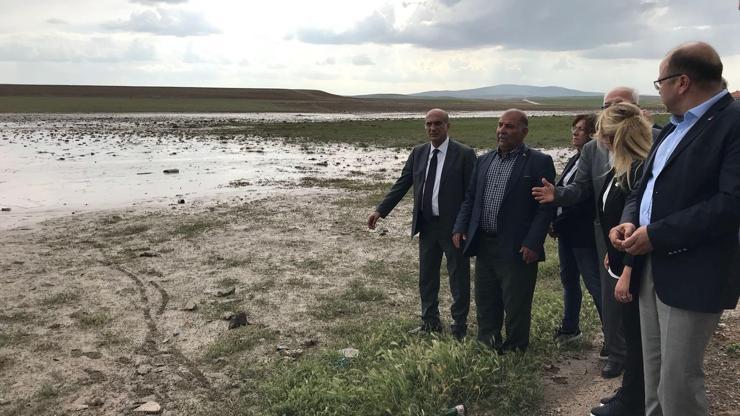 Ankaradaki afetzedelere CHP heyetinden ziyaret