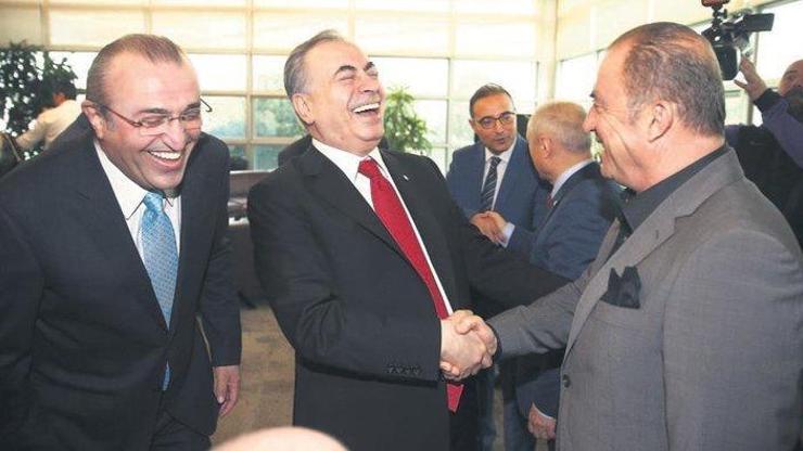 Galatasaray yönetimi görev dağılımı yaptı