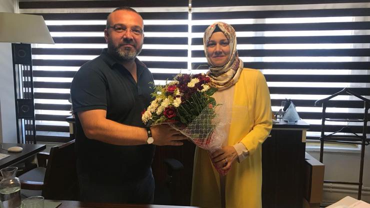 Cemiyetten Arenaya ziyaret