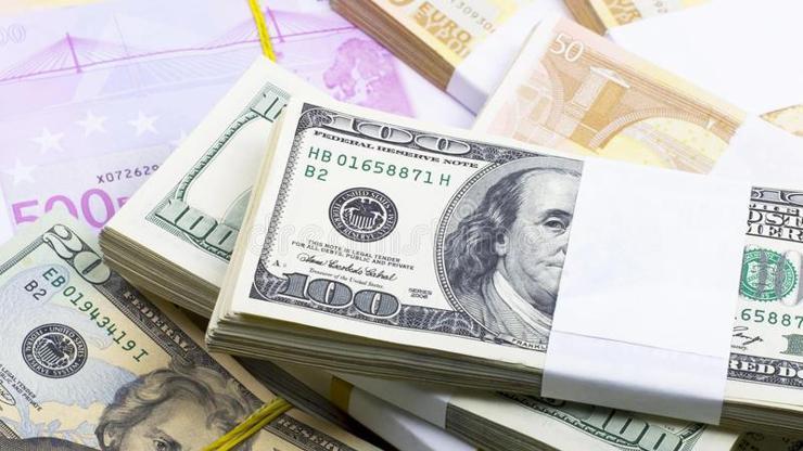 Dolar ve euroda artış devam ediyor