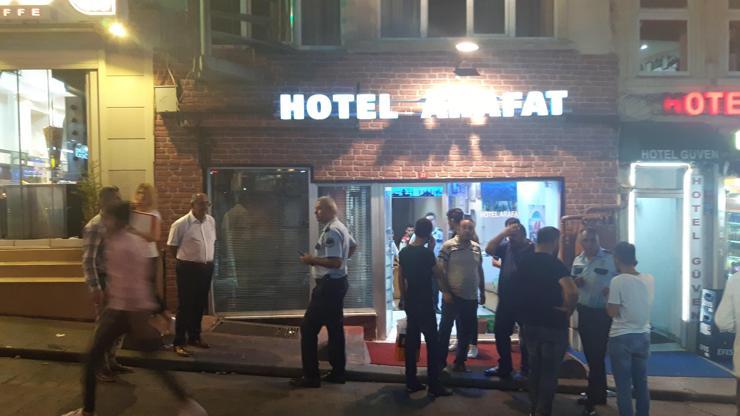 Beyoğlunda yaşlı adam otel odasında ölü bulundu