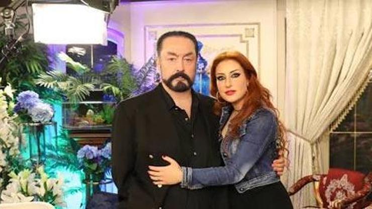 Şener Şenin yeğeni de Adnan Oktar operasyonunda gözaltına alındı