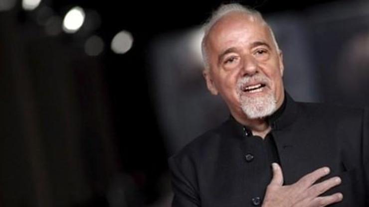 Paulo Coelhodan Mesut Özil paylaşımı