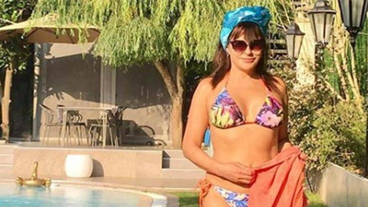 Aydan Şener’in bikinili pozu olay oldu