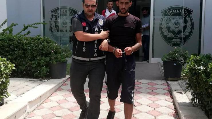 Hırsızlık için Antalyaya geldiler