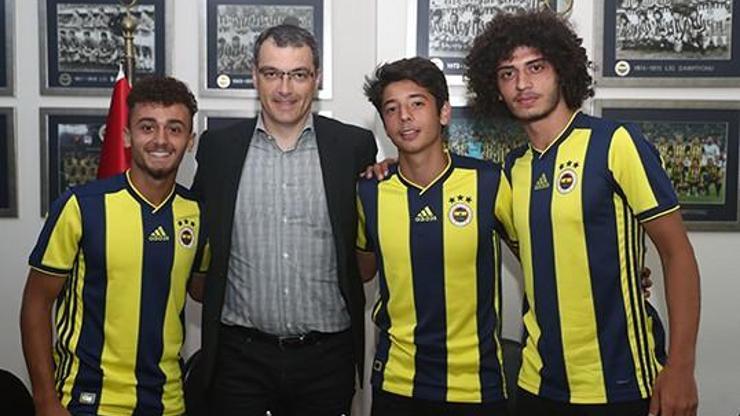 Son dakika Fenerbahçede 3 imza birden