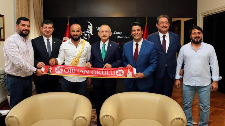 Kılıçdaroğlu, Orhan Okuluyu kabul etti