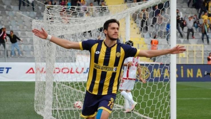 Umut Nayir Beşiktaşta