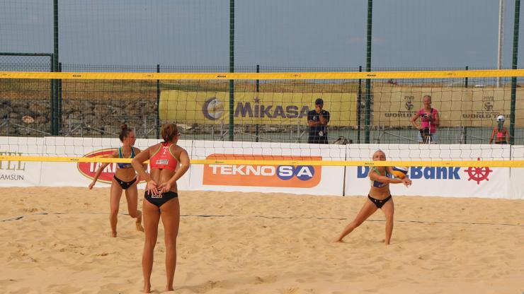 Plaj Voleybolu Dünya Turu Samsun’da başladı
