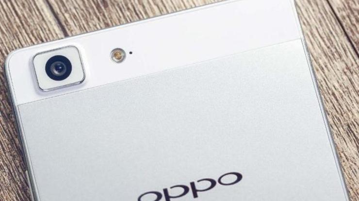 Selfie odaklı Oppo F9 geliyor