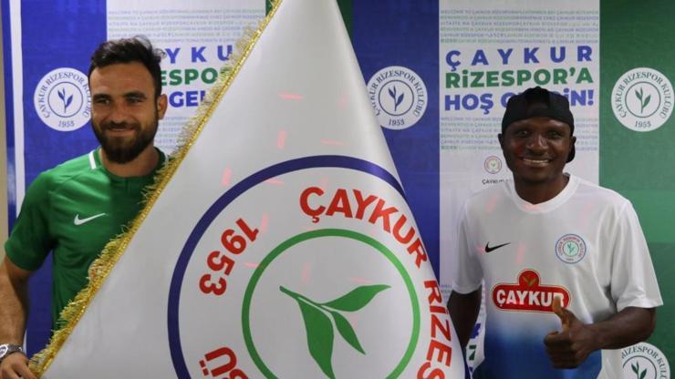 Aminu Umar ve Musa Çağıran imzayı attı