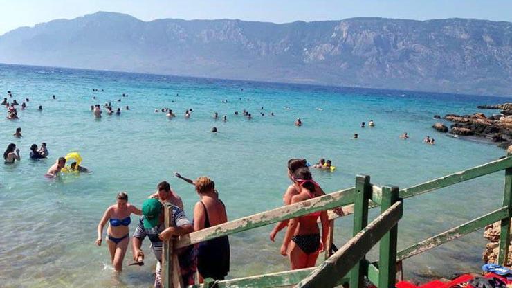 Bu plaja terlikle girmek yasak