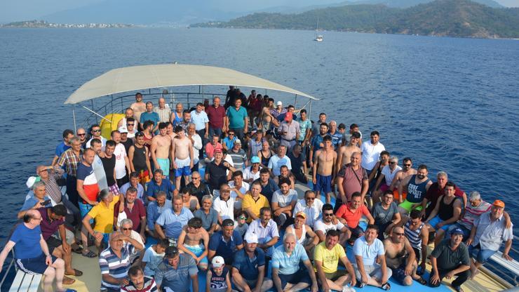 Korkuteli esnafı tekne turuna çıktı