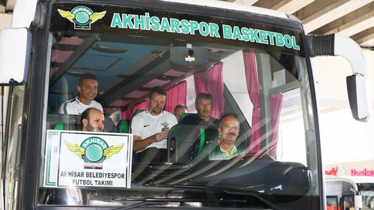 Safet Susic: İki futbolu daha alabiliriz