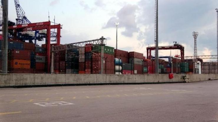 Jandarmadan uyuşturucu operasyonu: 800 kilo kokain ele geçirildi