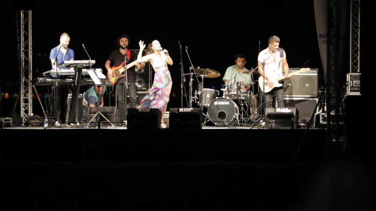 Körfezde konser keyfi