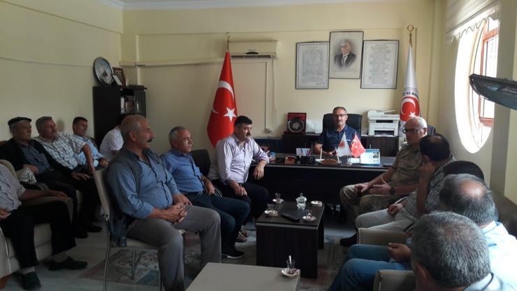 Albay Arıkan, köy muhtarlarını ziyaret etti