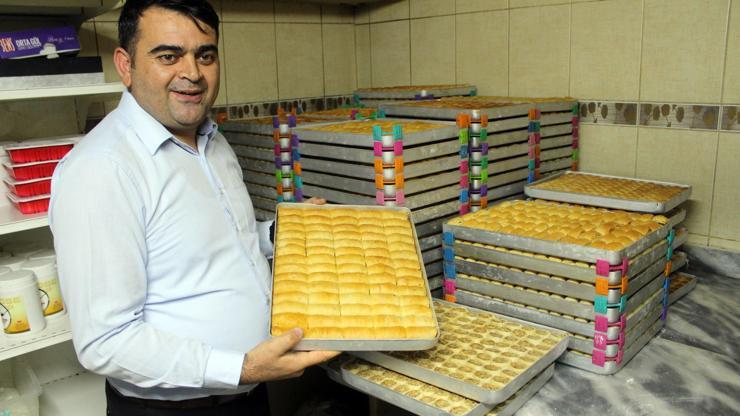 500 dolar bozdurana bayramlık tatlı bedava