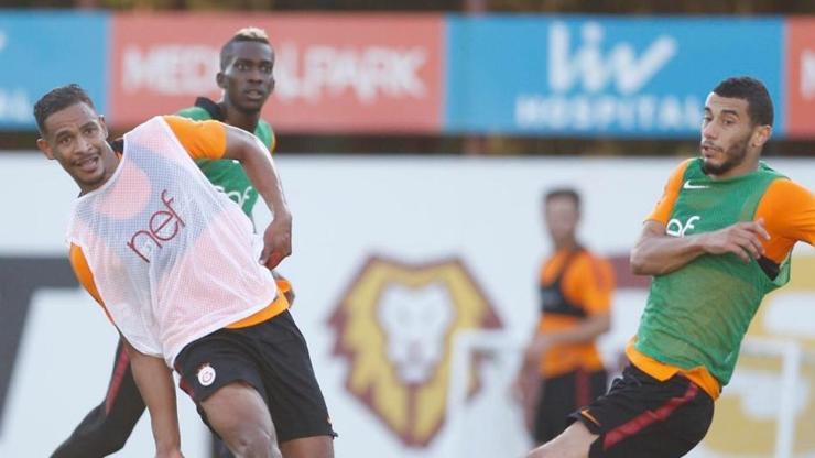 Galatasaray 3 eksikle çalıştı
