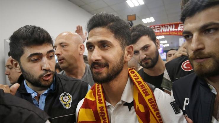 Emre Akbabanın alacağı ücret