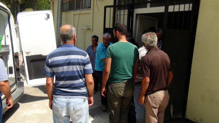 Ayrılmak isteyen çiftin akrabaları arasında bıçaklı kavga: 1 ölü, 8 yaralı