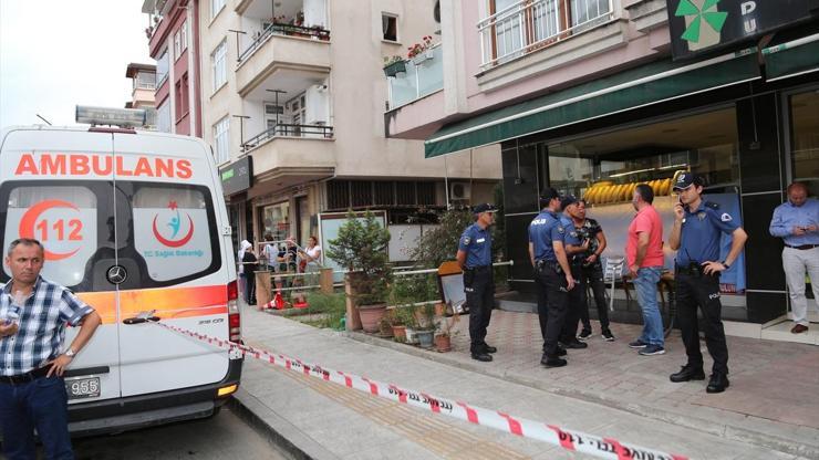 Yük asansörünün altında kalan işçi öldü