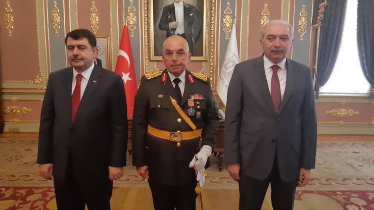 İstanbul Valisi Şahin tebrikleri kabul etti
