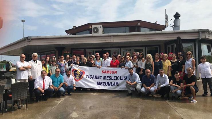 Meslek lisesi mezunları buluştu