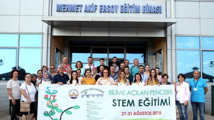 Soydaş öğretmenler Trakya Üniversitesinde eğitimde