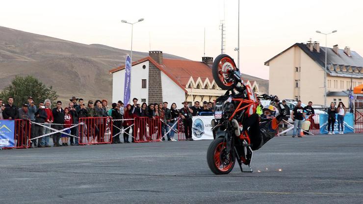 Erciyes Moto Festte akrobasi rüzgarı