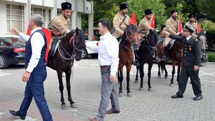 Gedizde süvari birliği coşkusu