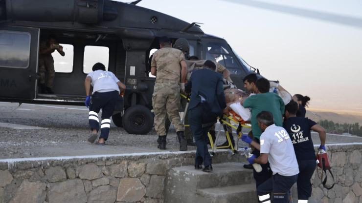 Maganda kurşunuyla yaralanan gence askeri helikopterle sevk