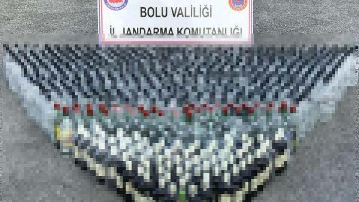 Minibüsten 1000 şişe kaçak içki çıktı