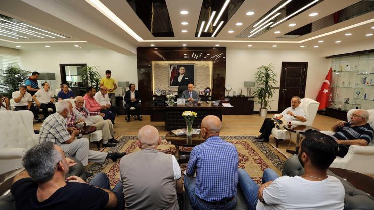 Başkan Yaşar, Şentepe esnafını makamında ağırladı
