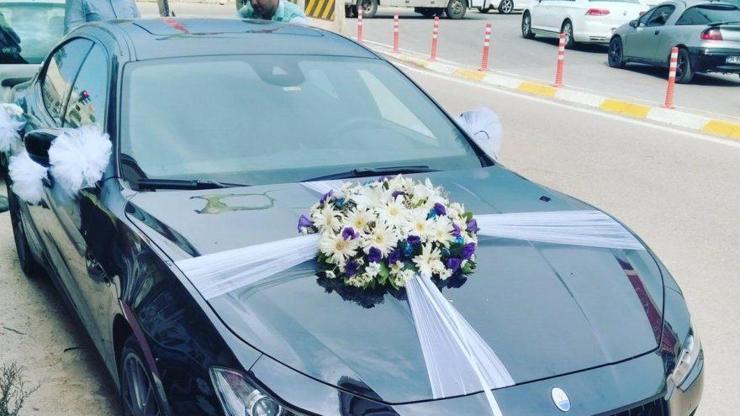 Hakan Bilal Kutlualp aracını taraftara ödünç verdi