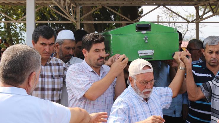 Otobüs kazası kurbanı Osmaniyeli öğrencilere hüzünlü veda