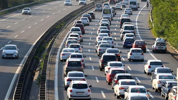Bir yılda araçlarla 280.9 milyar km yol yaptık